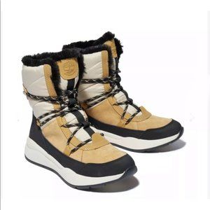 TIMBERLAND WOMEN'S BOROUGHS PROJECT WATERPROOF WINTER BOOTS